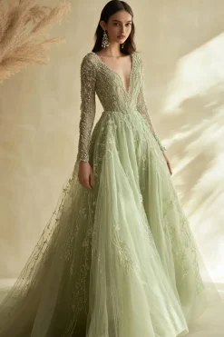 Dusty Sage Lace Applique Tulle V Neck Prom Dress com mangas compridas