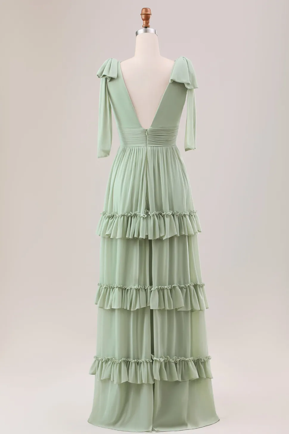 Dusty Sage Uma linha Chiffon vestido de dama de honra com babados
