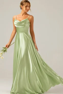 Dusty Sage Uma linha Cowl Neck Cetim Long vestido de dama de honra com pregas