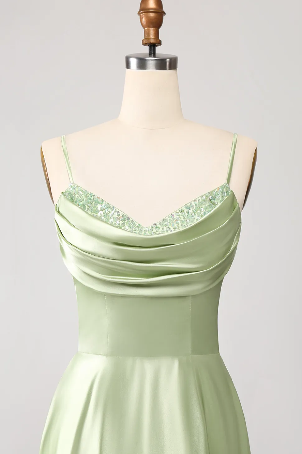 Dusty Sage Uma Linha Cowl Neck Cetim Long Prom Dress com pregas