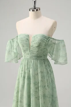 Dusty Sage Uma linha fora do ombro estampado vestido longo baile de formatura com fenda