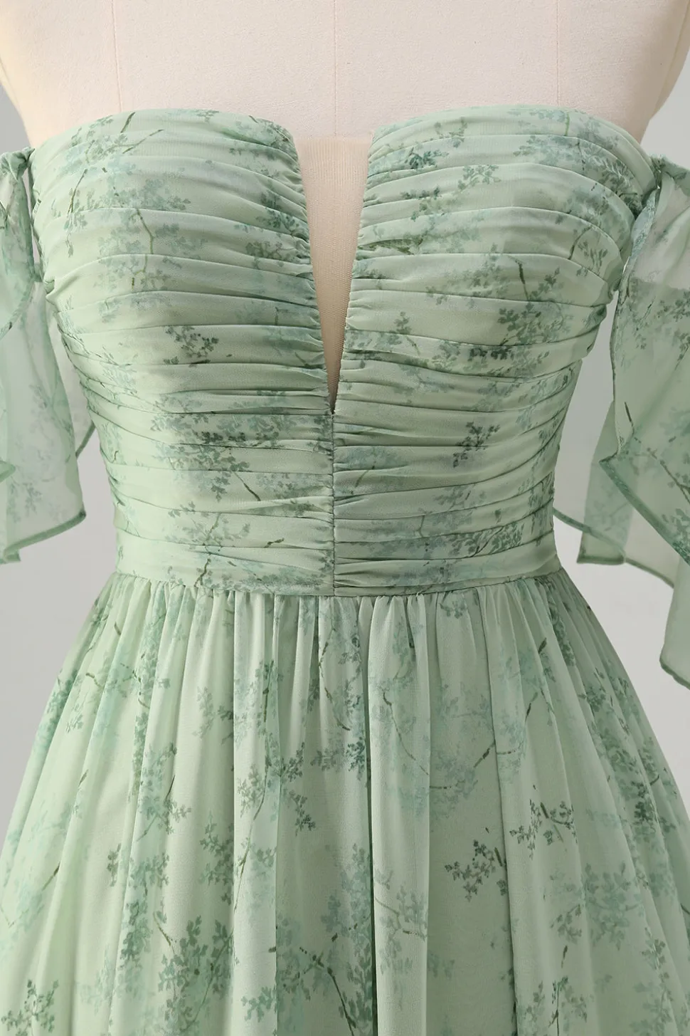 Dusty Sage Uma linha fora do ombro estampado vestido longo baile de formatura com fenda