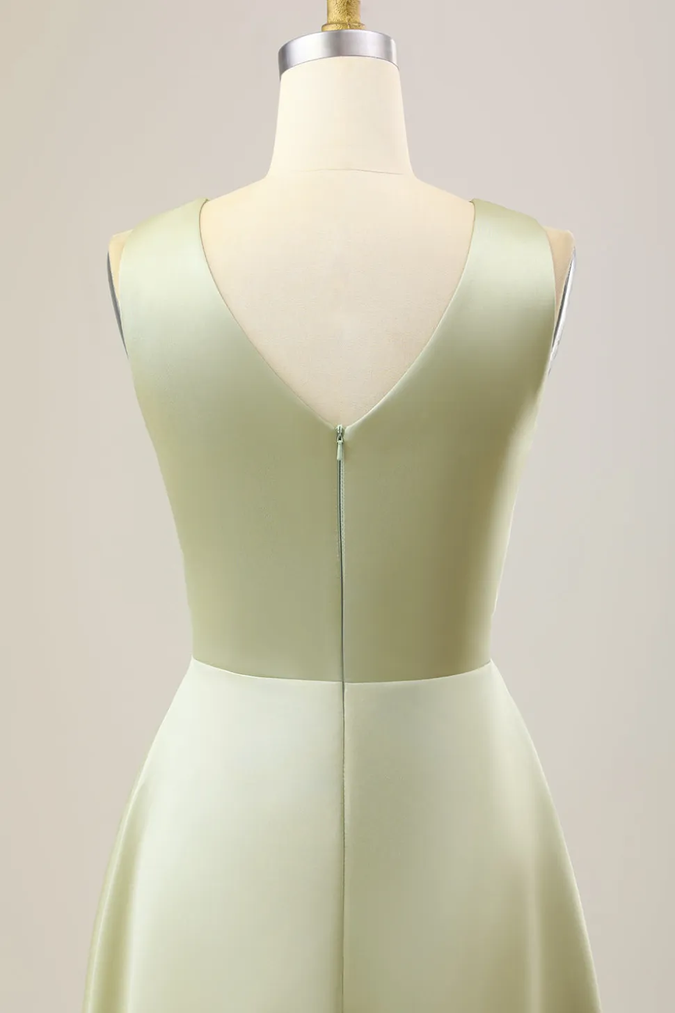 Dusty Sage Uma Linha Long Satin Vestido Madrinha