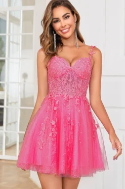 Elegante A Line Spaghetti Straps Rosa Short Homecoming Dress com Appliques
