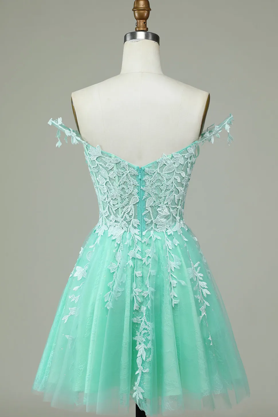 Elegante A Line Spaghetti Straps Rosa Short Homecoming Dress com Appliques