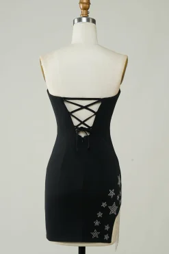 Elegante bainha sem alças preto curto homecoming vestido com Tassel