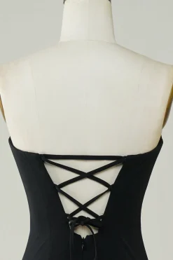 Elegante bainha sem alças preto curto homecoming vestido com Tassel