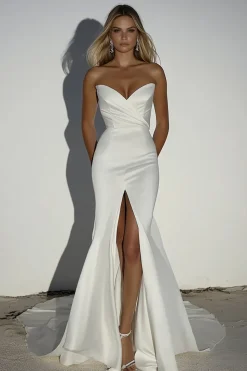 Elegante marfim cetim querida bainha frisada vestido de noiva longo com fenda
