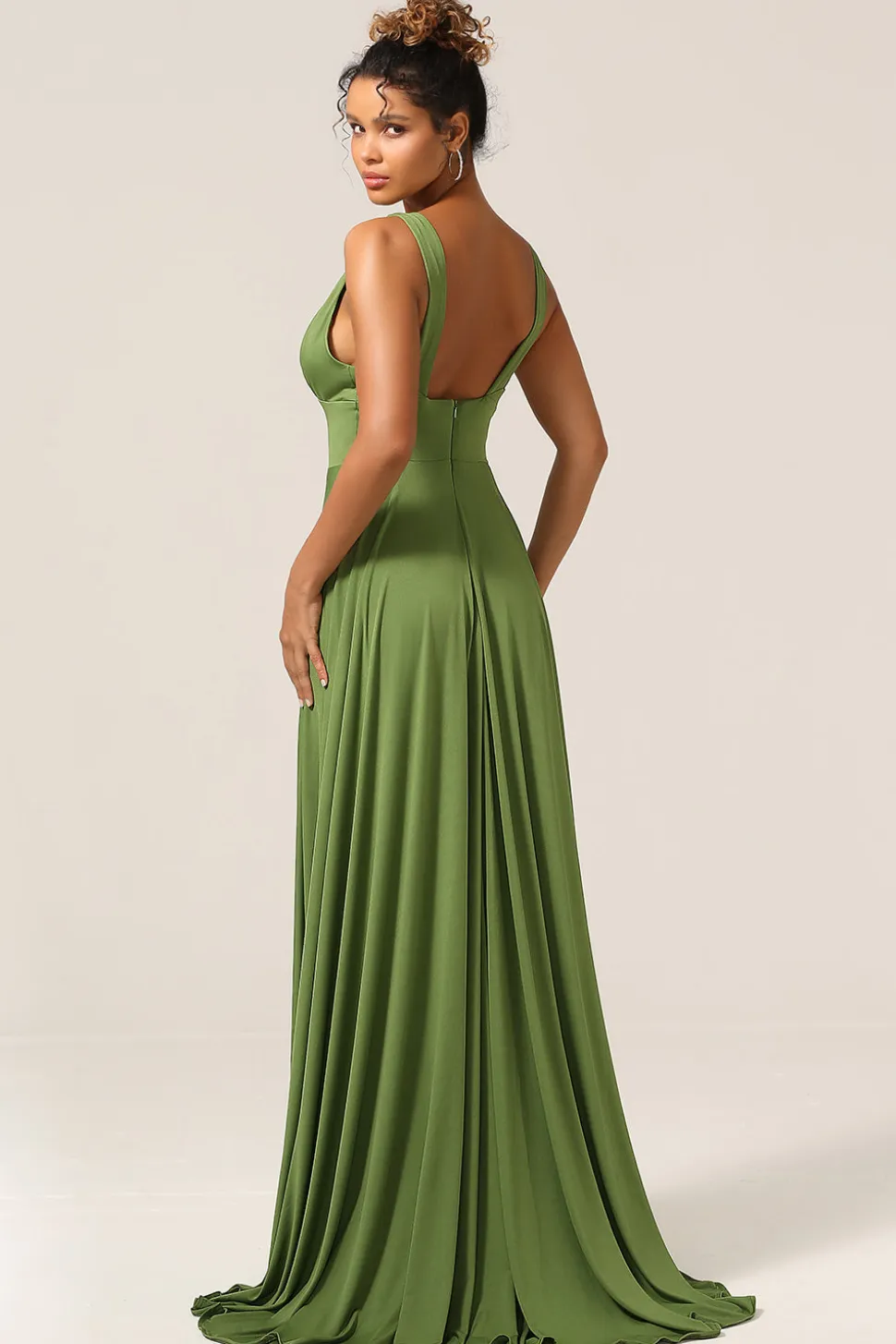 Elegante uma linha de azeitona profunda V-neck mangas vestido longo dama de honra