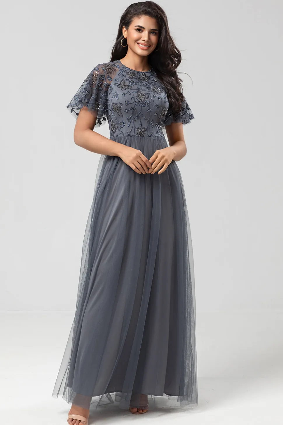 Elegância Clássica A-Line Jewel Neck Cinza Vestido de Dama de Honra Longo com Mangas Curtas