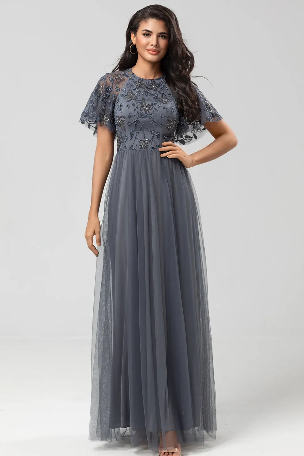 Elegância Clássica A-Line Jewel Neck Cinza Vestido de Dama de Honra Longo com Mangas Curtas