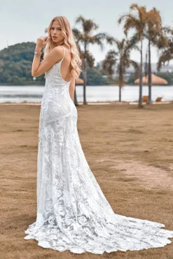Encantador Sereia Esparguete Correias Renda Marfim Vestido de Noiva com Sweep Train