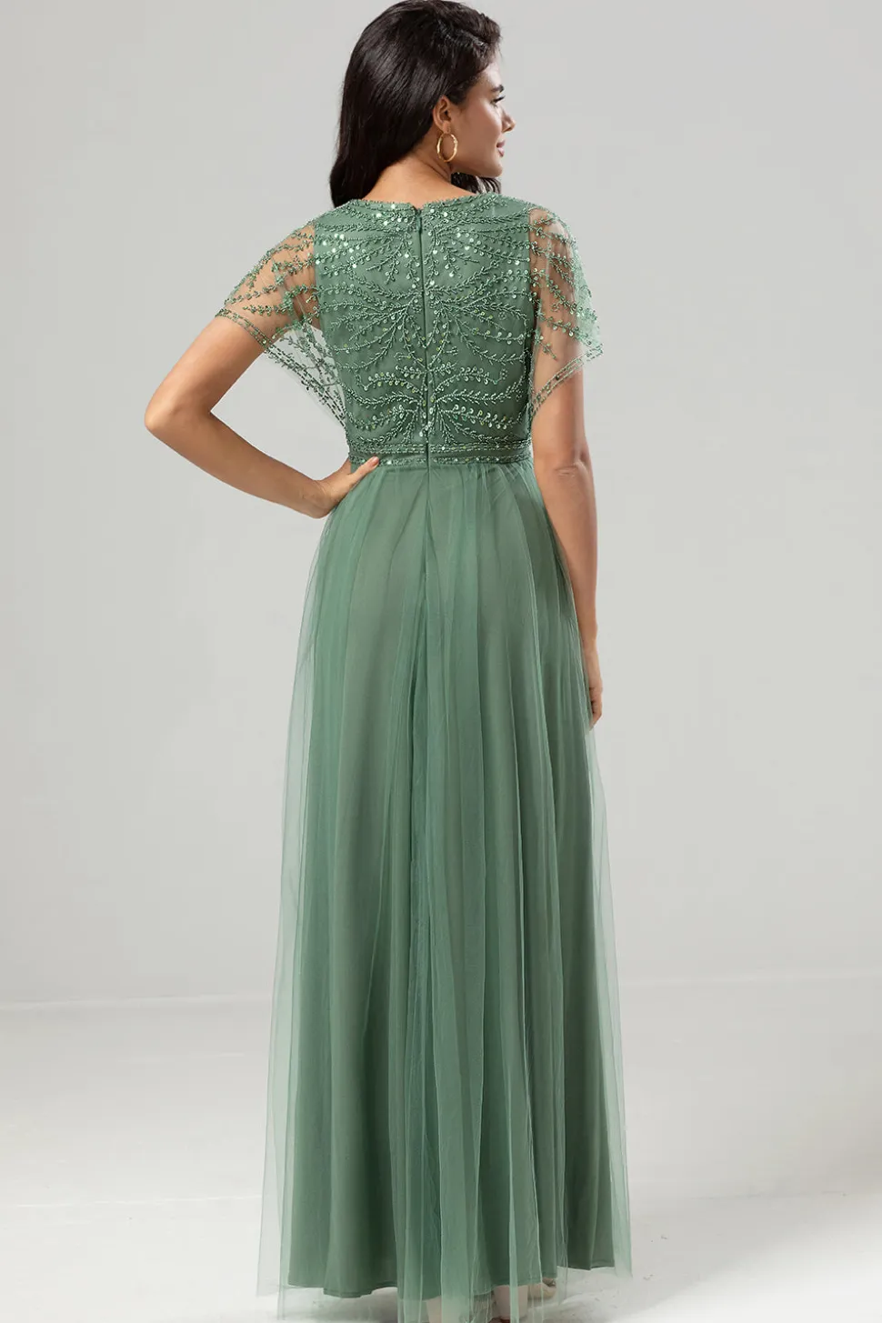 Epítome do Romance A-Line V Pescoço Eucalipto Vestido Longo Madrinha com Missangas