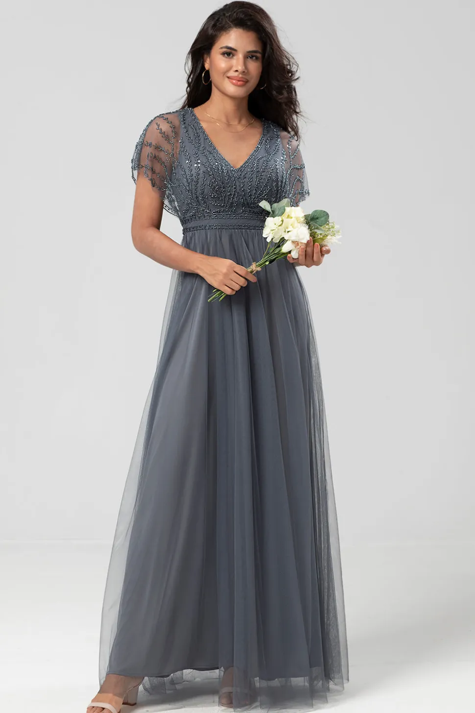 Epítome do Romance A-Line V Pescoço Eucalipto Vestido Longo Madrinha com Missangas