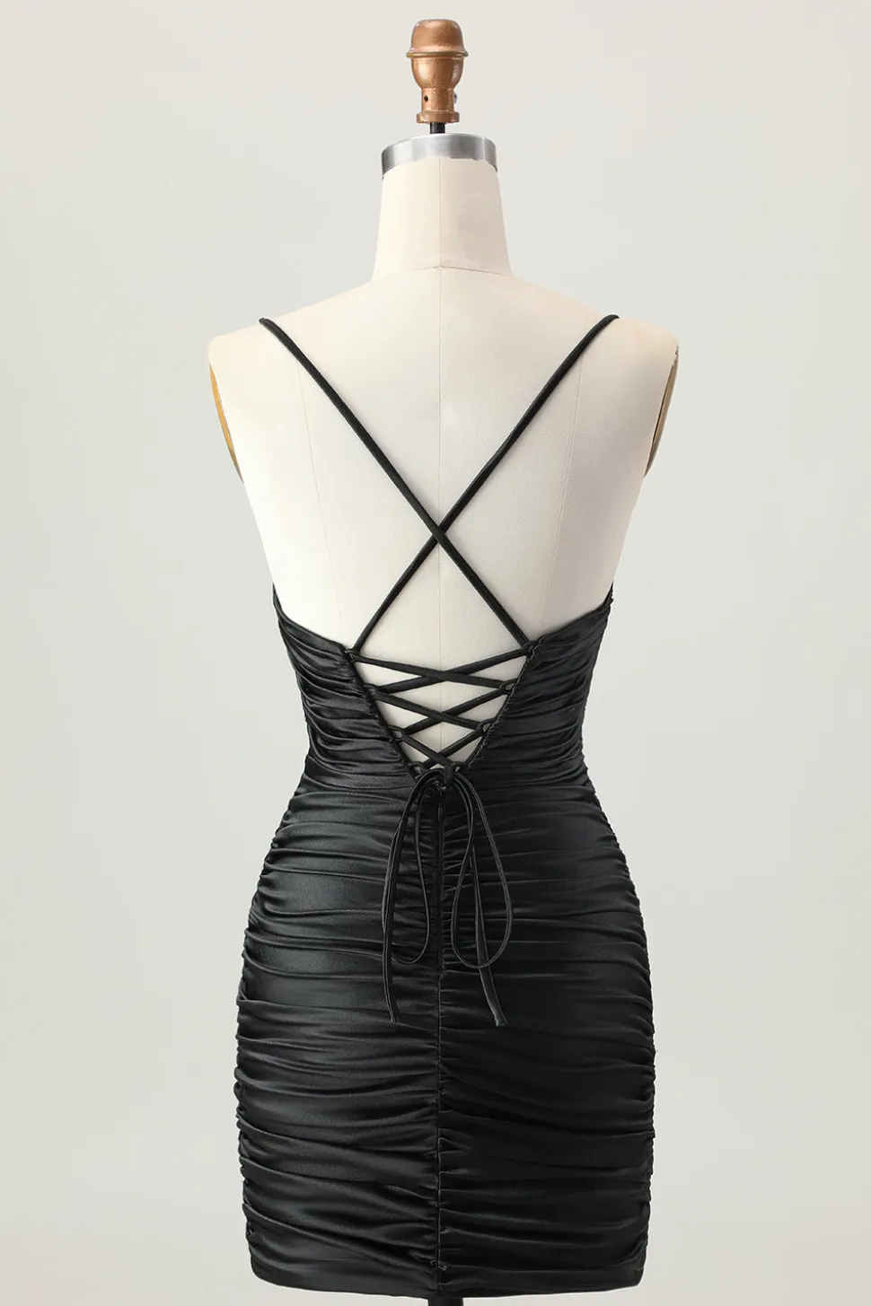 Escuro Khaki Ruched Cut-Out Tight Mini Homecoming Dress com renda para trás