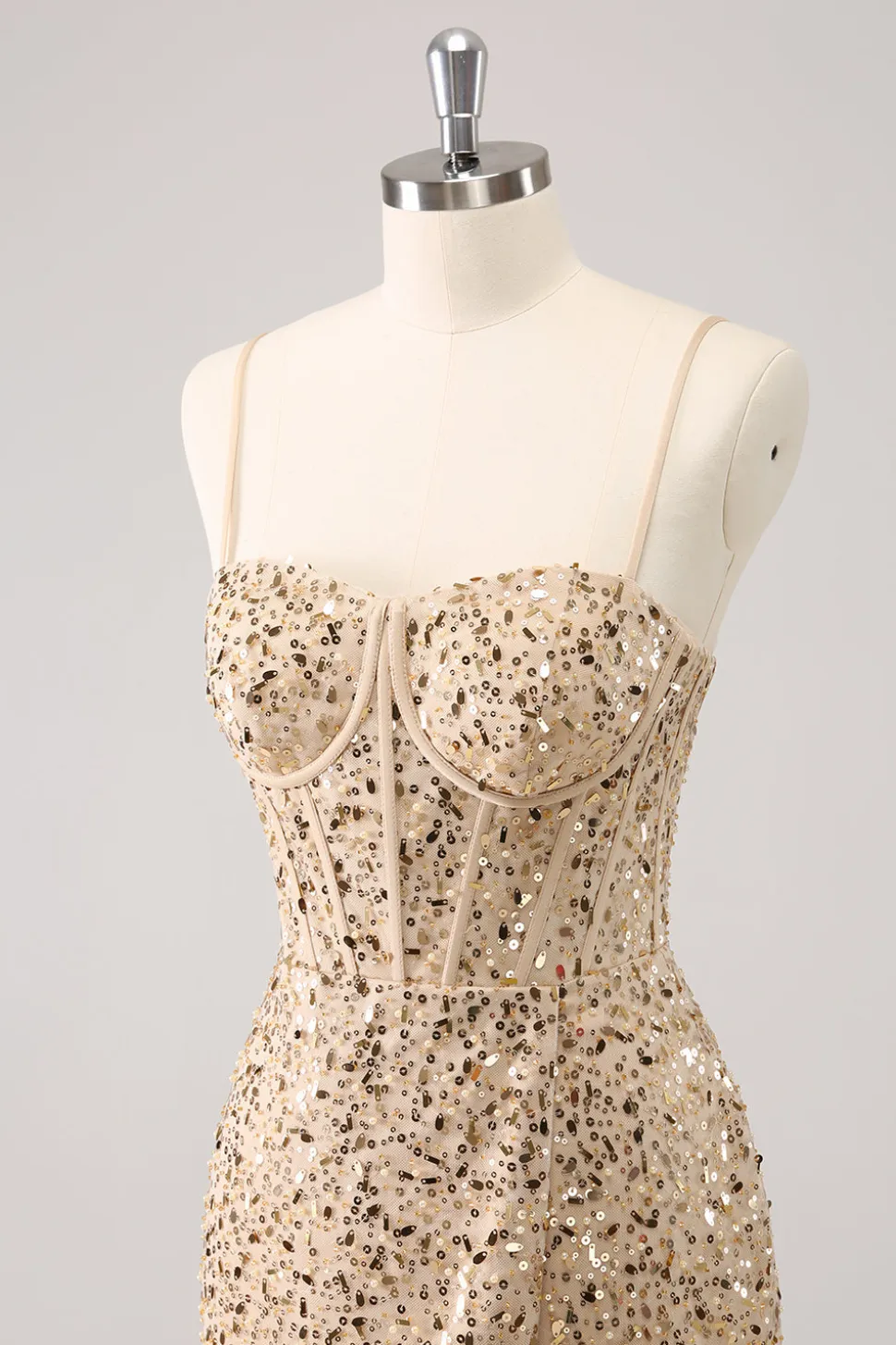 Espaguete Dourado Brilhante Correias Bodycon Homecoming Dress com Sequins