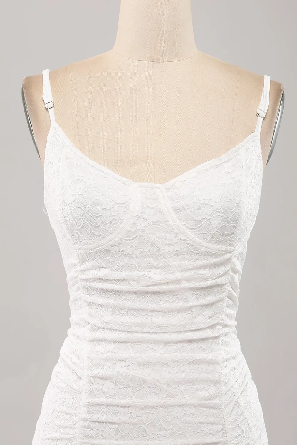 Esparguete Correias Bodycon Plissado Renda Pequeno Vestido de Formatura Branco