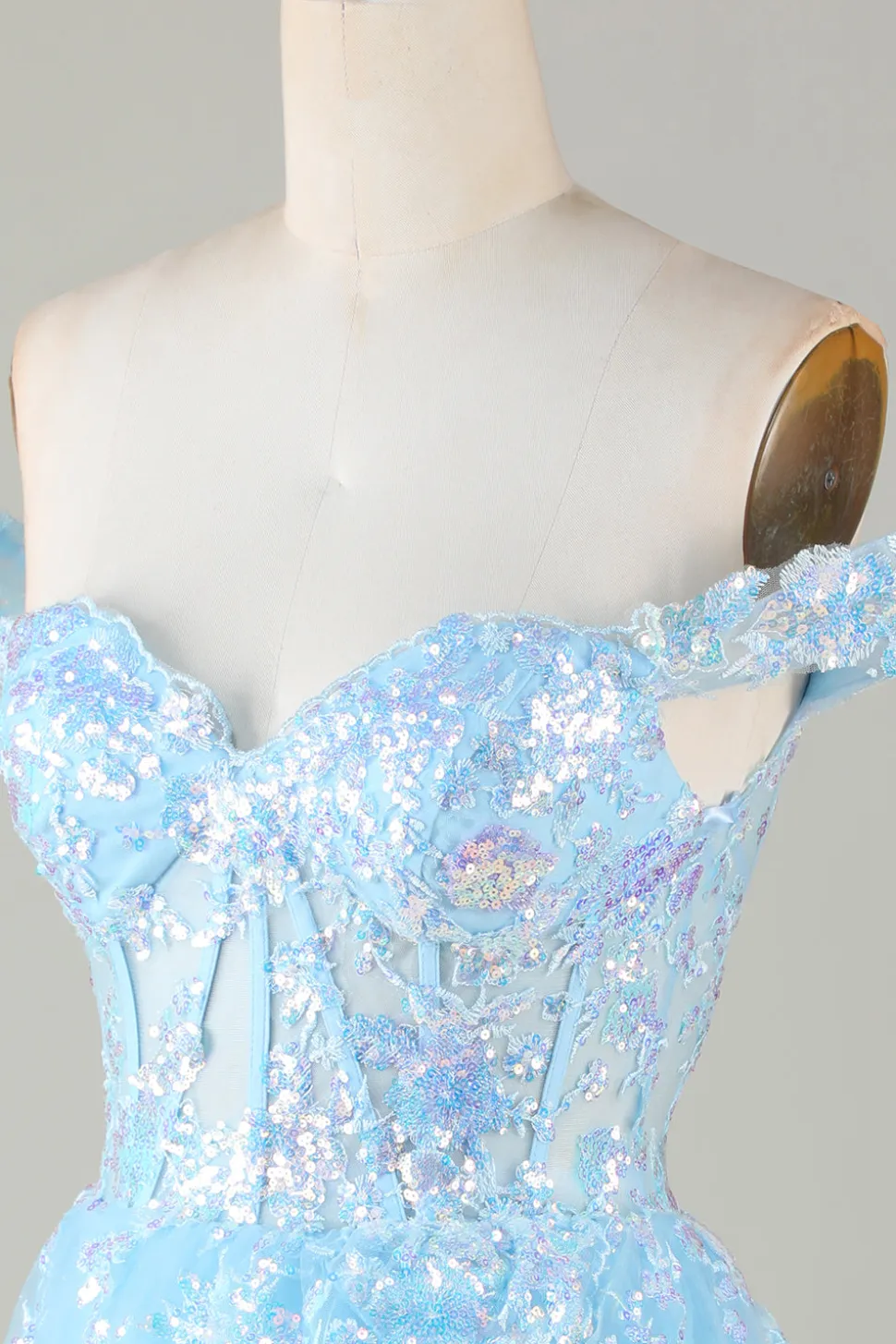 Espartilho Azul Brilhante Tiered Lace A-Line Short Homecoming Dress