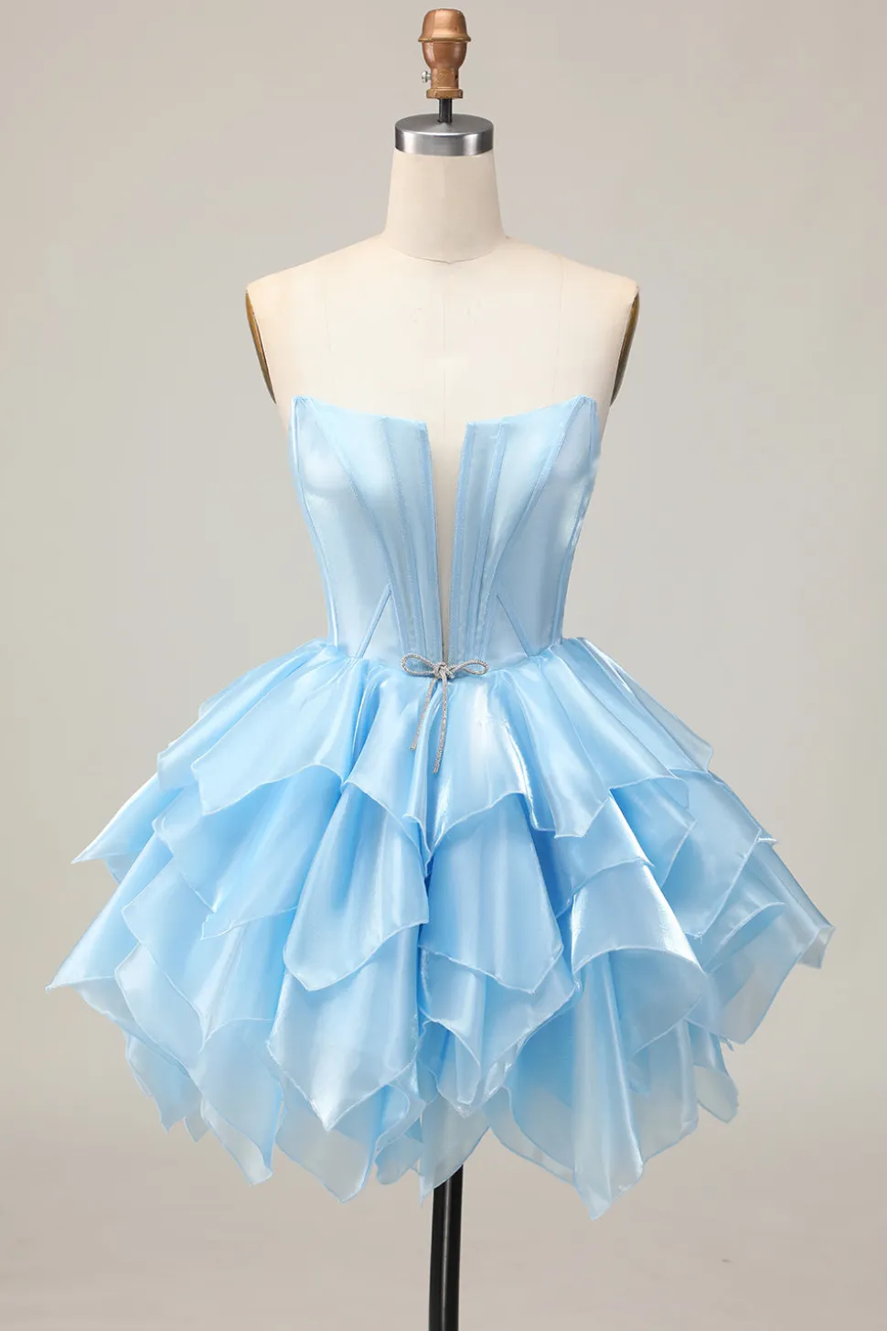 Espartilho azul em camadas Uma linha de vestido sem alças Homecoming com renda para trás
