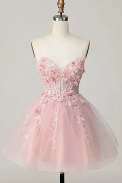 Espartilho cor-de-rosa A Line Short Appliqued Homecoming Dress with Beading