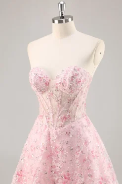 Espartilho cor-de-rosa A Line Strapless Homecoming Dress com apliques