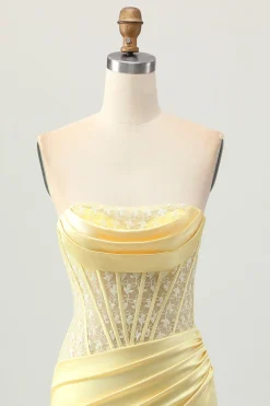 Espartilho de cetim amarelo apertado vestido curto Homecoming com renda para trás