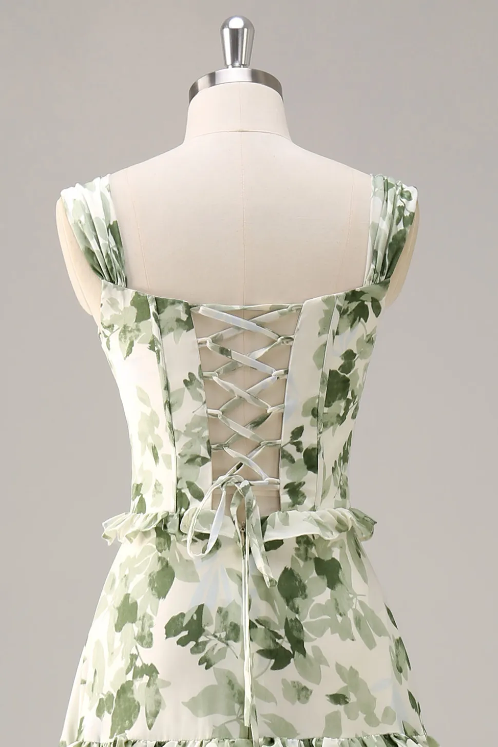 Espartilho de flor verde Um vestido de dama de honra linha com babados