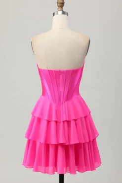 Espartilho sem alças amarelo Um vestido de volta em camadas de linha