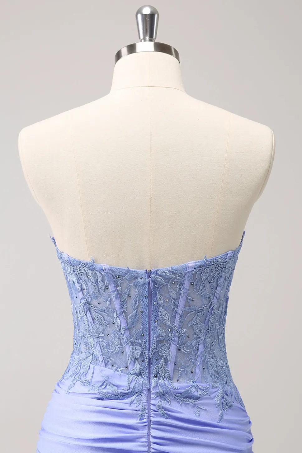 Espartilho sem alças lilás plissado apertado Homecoming Dress com apliques