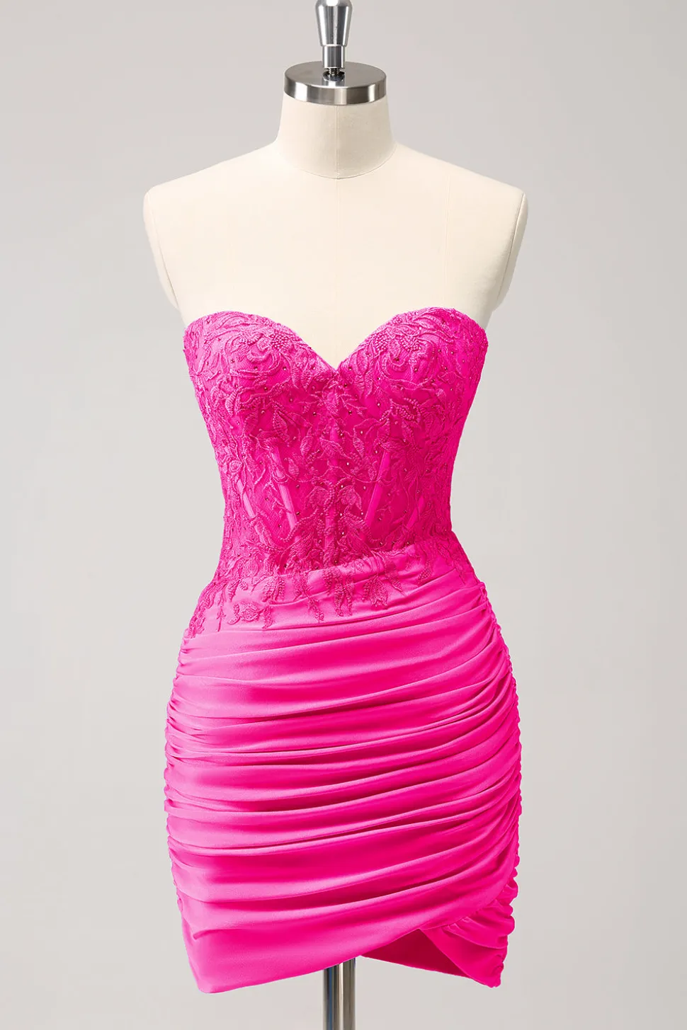 Espartilho sem alças lilás plissado apertado Homecoming Dress com apliques