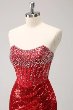Espartilho Sparkly Red Strapless Sequined Beaded Tight Homecoming Dress com fenda