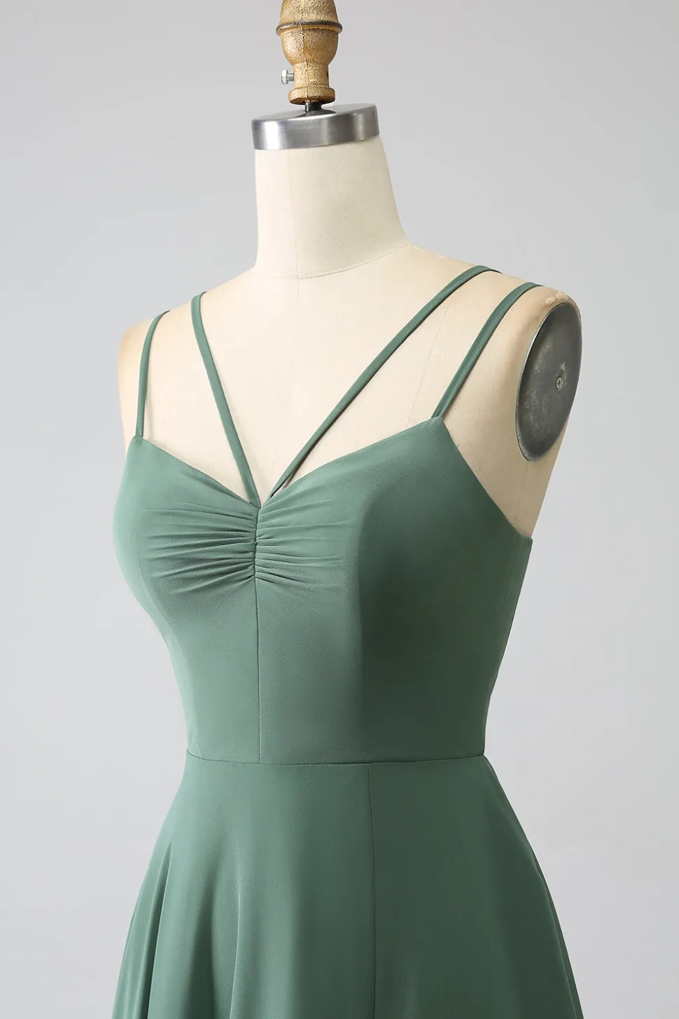 Eucalipto A-Line Esparguete Alças Backless plissado longo vestido de dama de honra