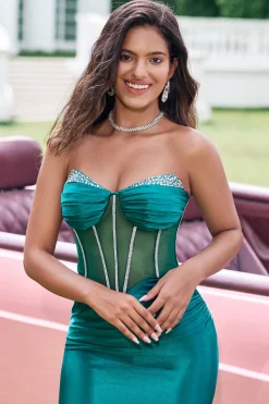Exclusivo brilhante verde escuro espartilho espartilho apertado Homecoming vestido com friso