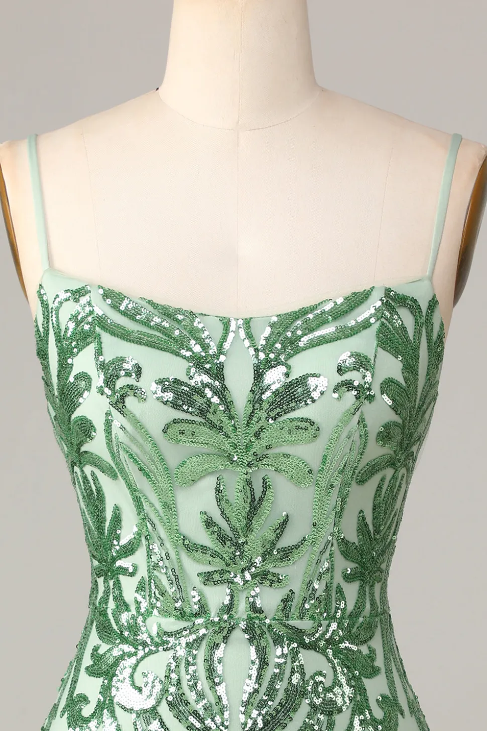 Fancioso Flirt Bodycon Esparguete Correias Verde Sequins Short Homecoming Dress