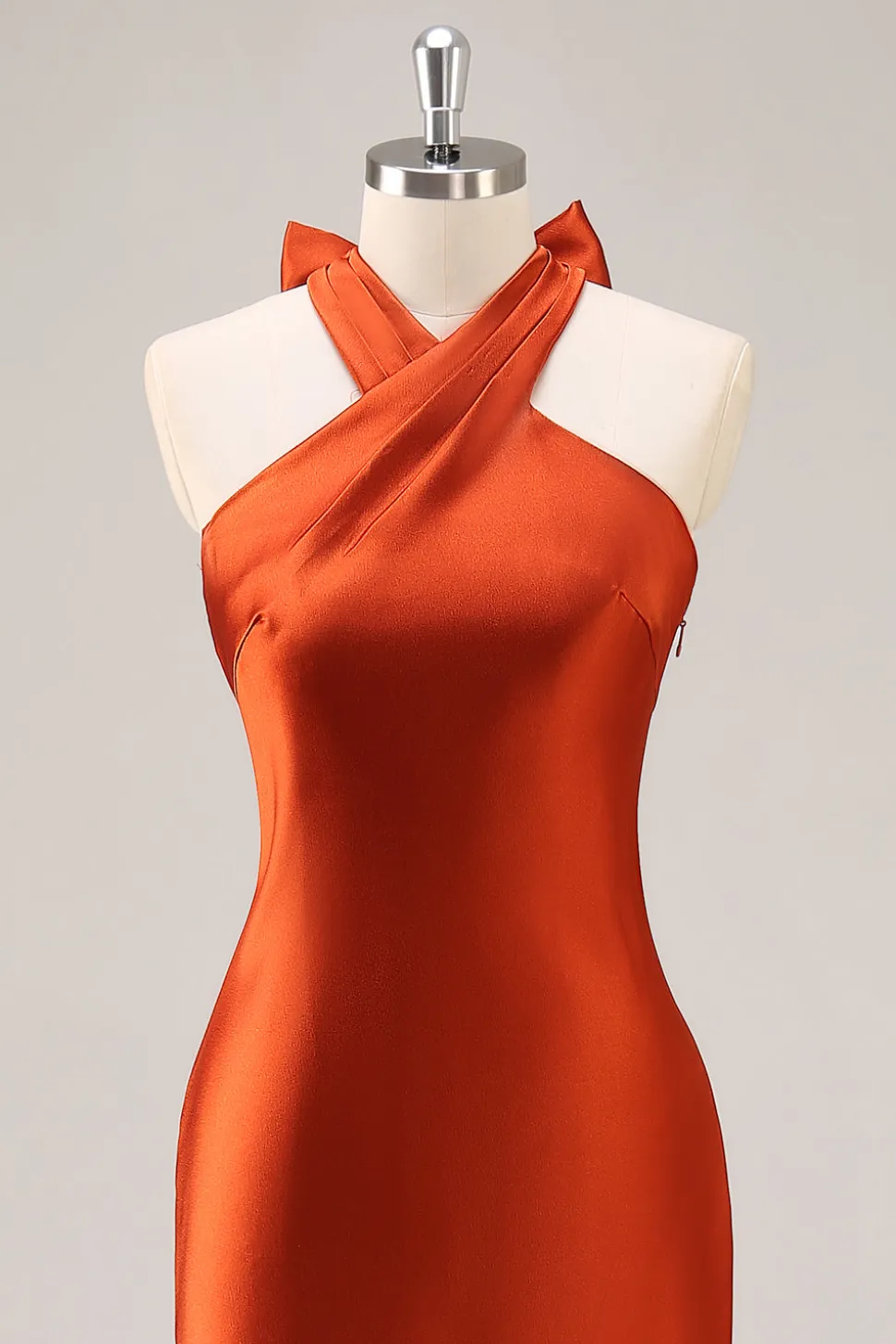 Ferrugem cetim Halter Sereia longo vestido de dama de honra com arco