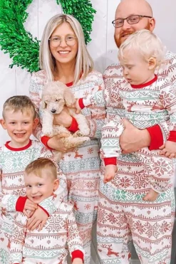 Floco De Neve E Veado Print Família Cinza Combinando Conjunto de Pijamas de Natal