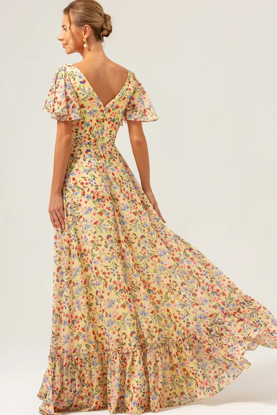 Flor amarela estampada A-Line V-neck mangas curtas longo vestido de baile