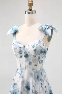 Flor azul estampada uma linha longo vestido de dama de honra com renda-up de volta