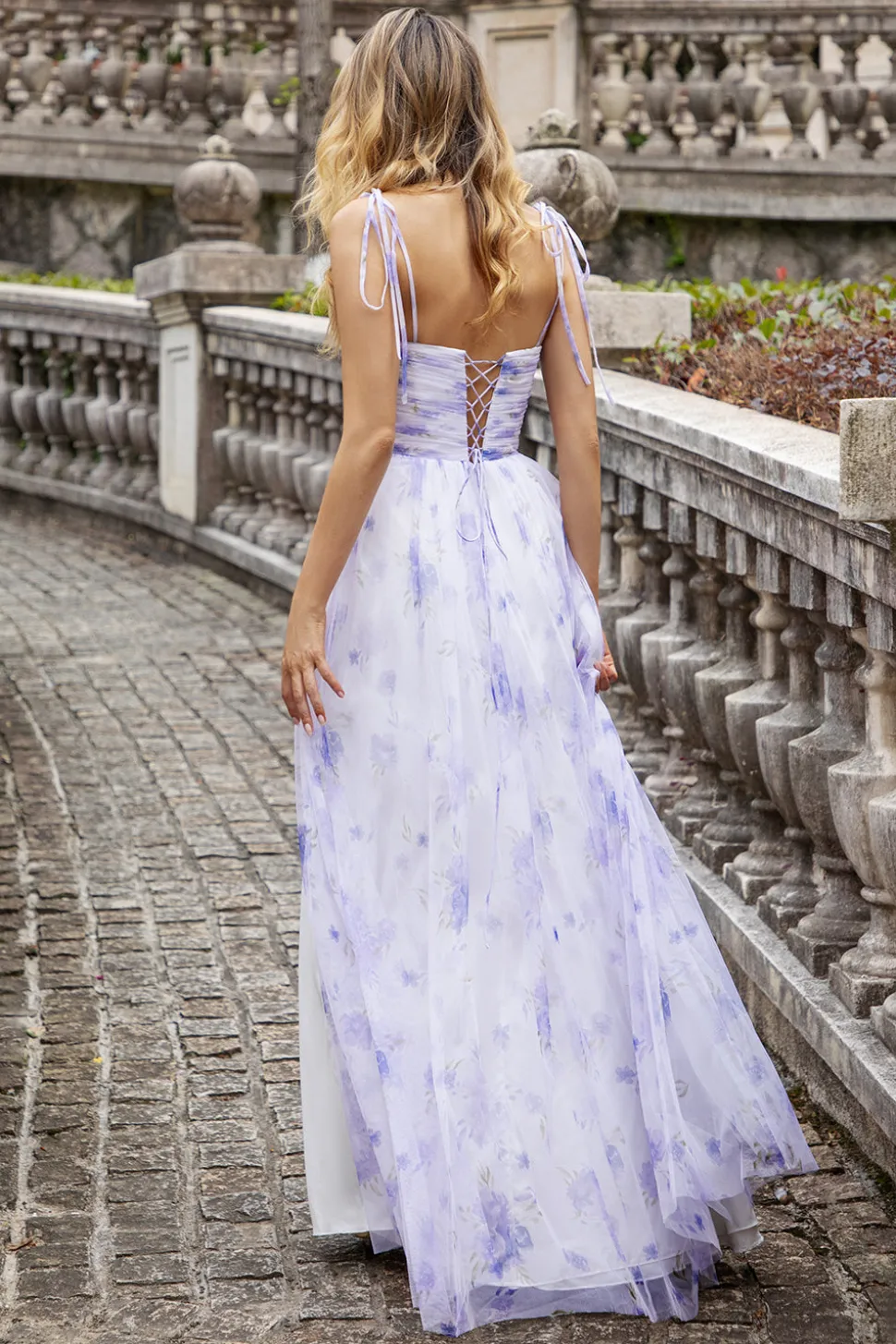 Flor de Lavanda Uma Linha Esparguete Alças Longo Vestido de Madrinha com Fenda