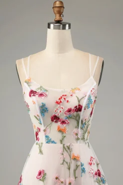Flor de marfim A-Line espaguete correias espartilho longo vestido de baile com fenda