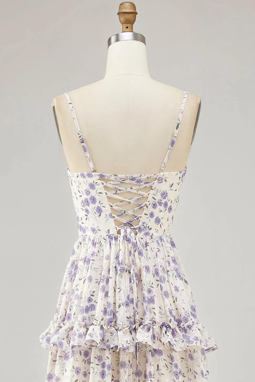 Flor roxa impressa uma linha cortada vestido de noiva com fenda