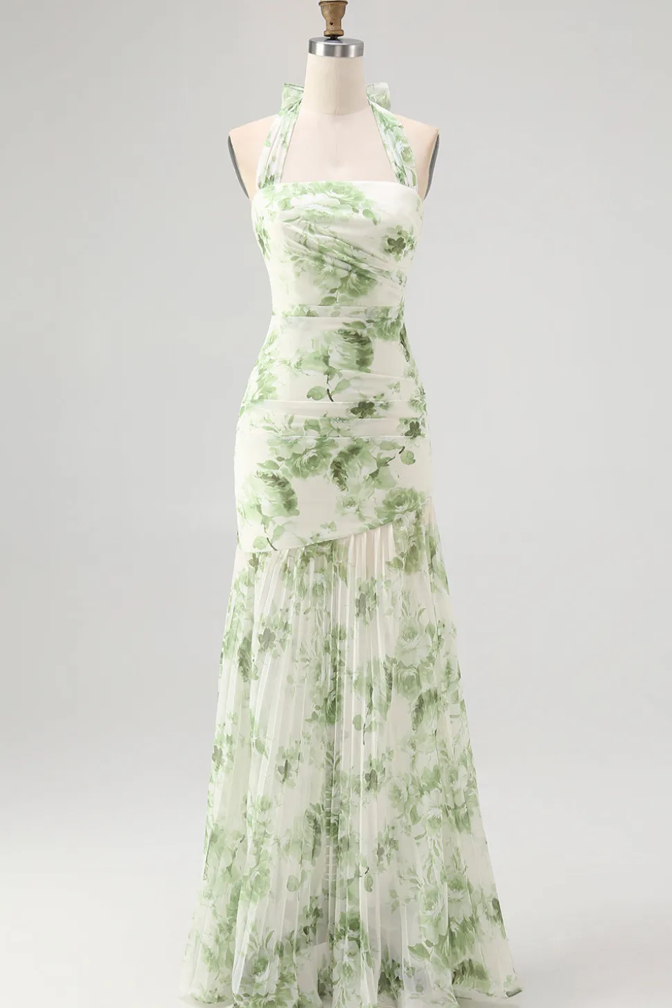 Flor Verde A-Line Halter plissado longo vestido de dama de honra
