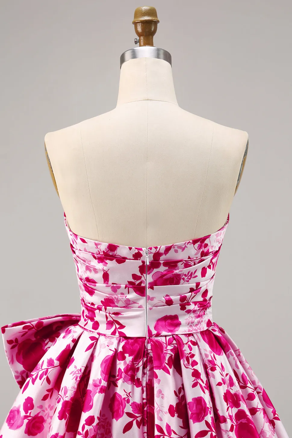 Floral Fuchsia Strapless Uma linha Homecoming Dress com arco