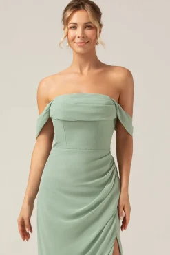 Fora da bainha de ombro Chiffon plissado Dusty Sage vestido de dama de honra