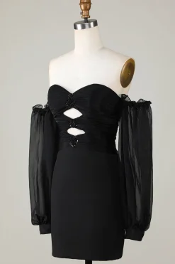Fora do ombro Keyhole vestido preto Homecoming com frisos