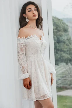 Fora do Ombro Renda Vestidinho Branco com Mangas Longas