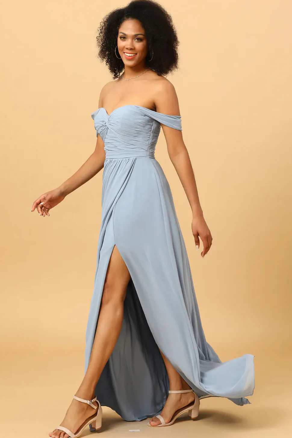 Fora do Ombro Vestido de Dama de Honra Cinza Azul