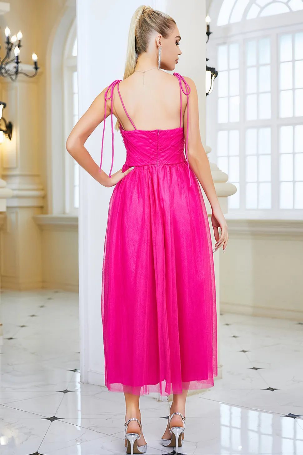 Fuchsia A Line Spaghetti Correias Vestido de Baile com Arco