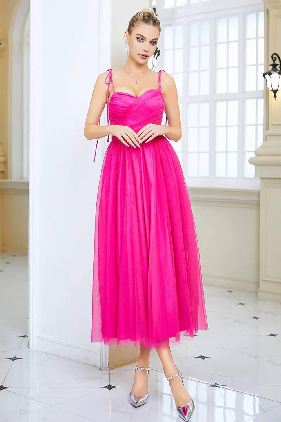 Fuchsia A Line Spaghetti Correias Vestido de Baile com Arco