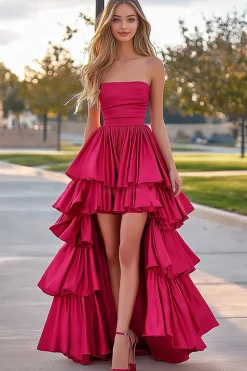 Fuchsia A-Line Strapless Ruffles Cetim plissado alto-baixo vestido de baile